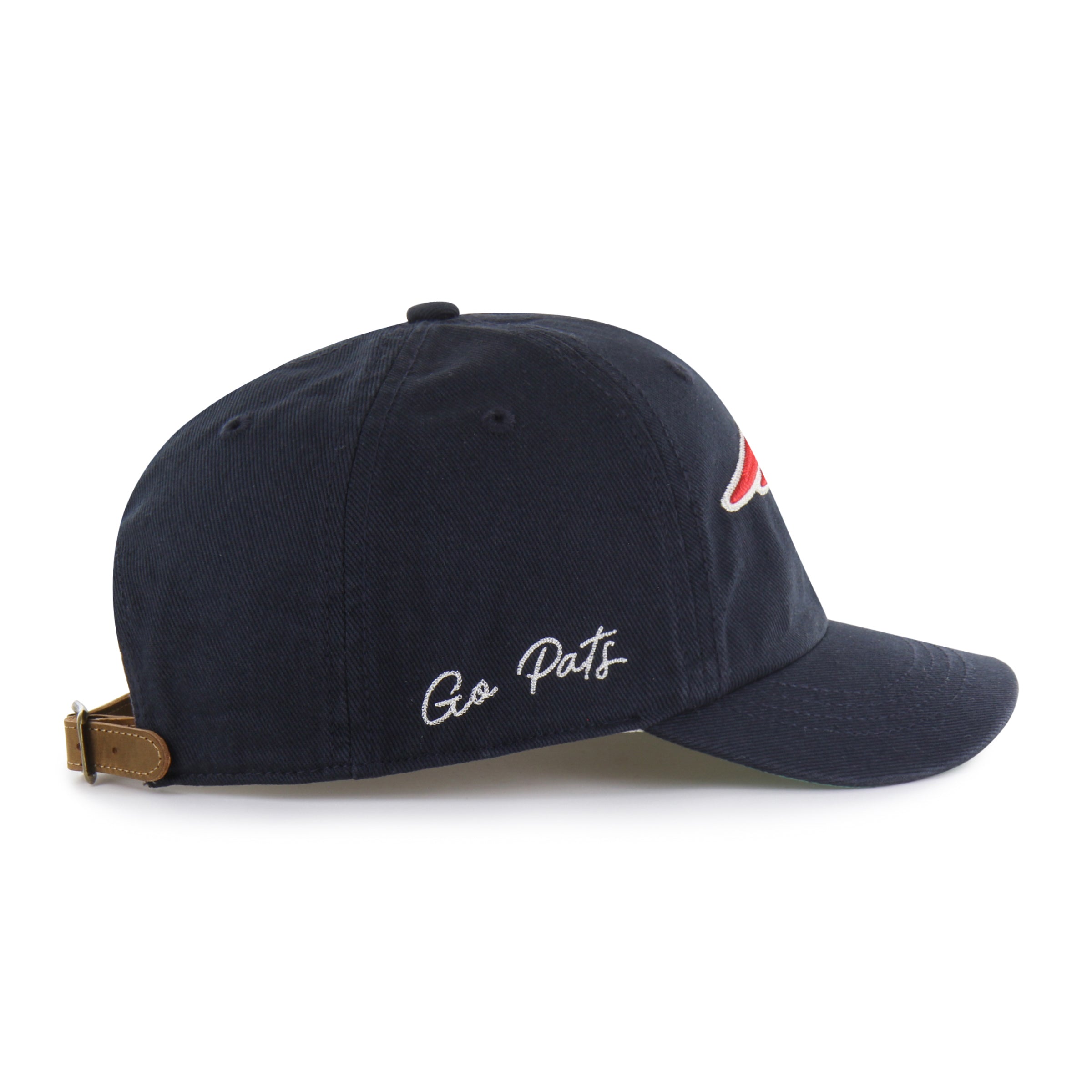 NEW ENGLAND PATRIOTS CHAIN SIDE STITCH '47 CLEAN UP SHORT VISOR